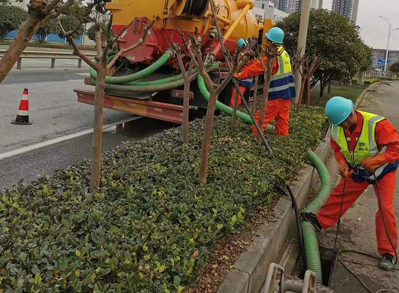 宽甸市政管道清淤
